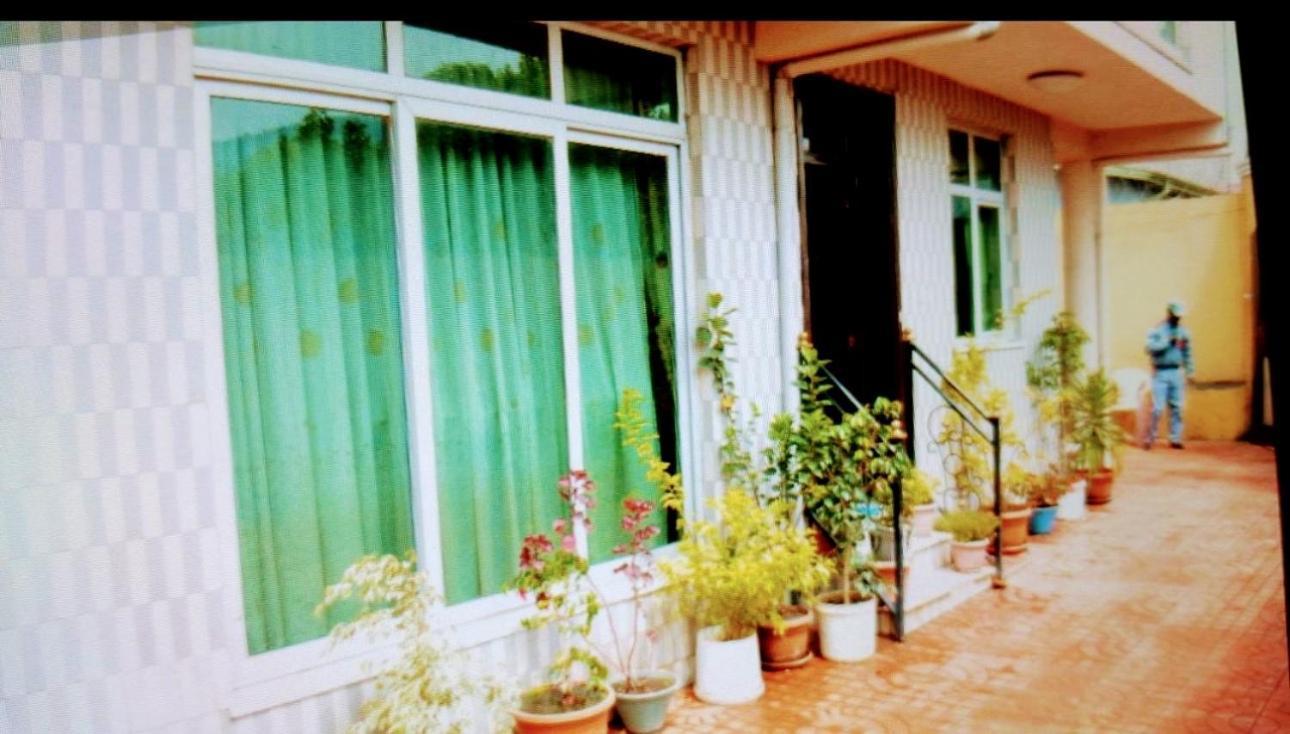 Keba Guest Inn Addis Abeba Exterior foto